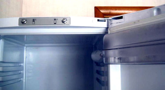 Перевесить двери холодильника в Лосино-Петровском | Вызов мастера по холодильникам на дом